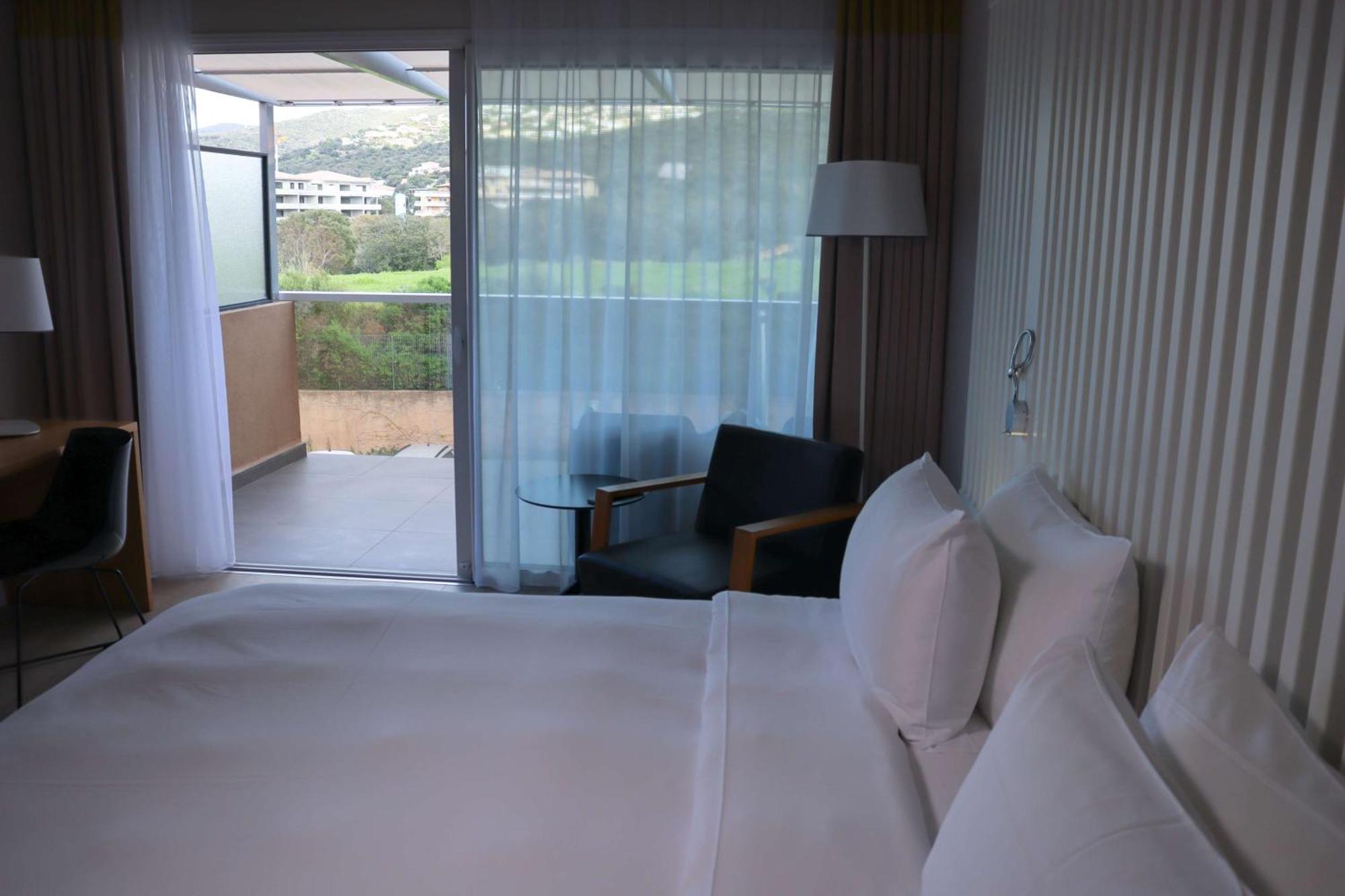 Radisson Blu Resort & Spa, Ajaccio Bay Porticcio  Exteriör bild